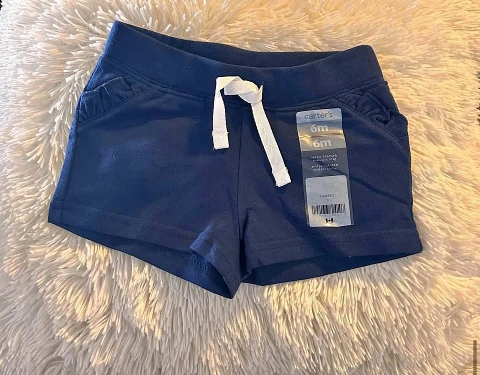 GIRLS SHORTS SIZE:6 MONTHS PRICE:$6