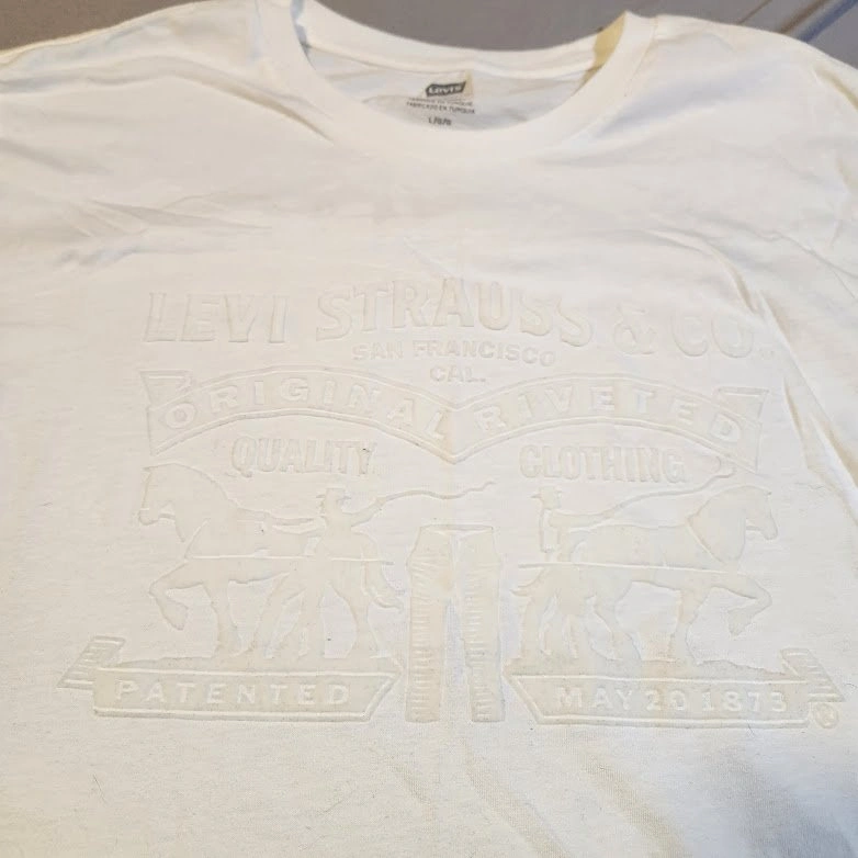 Levis White Logo on White T-Shirt Short Sleeve Sz L - photo 2