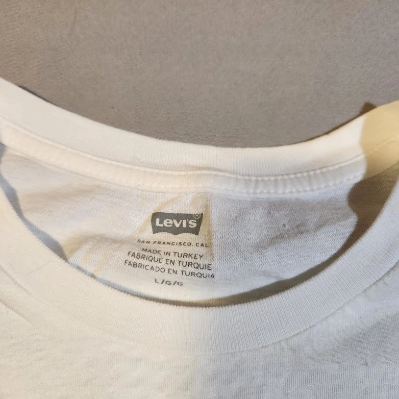 Levis White Logo on White T-Shirt Short Sleeve Sz L - photo 3