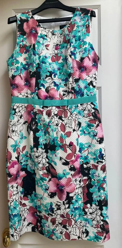 Bundle of 2 Summer Designer Dresses Size 8 / Medium - photo 2