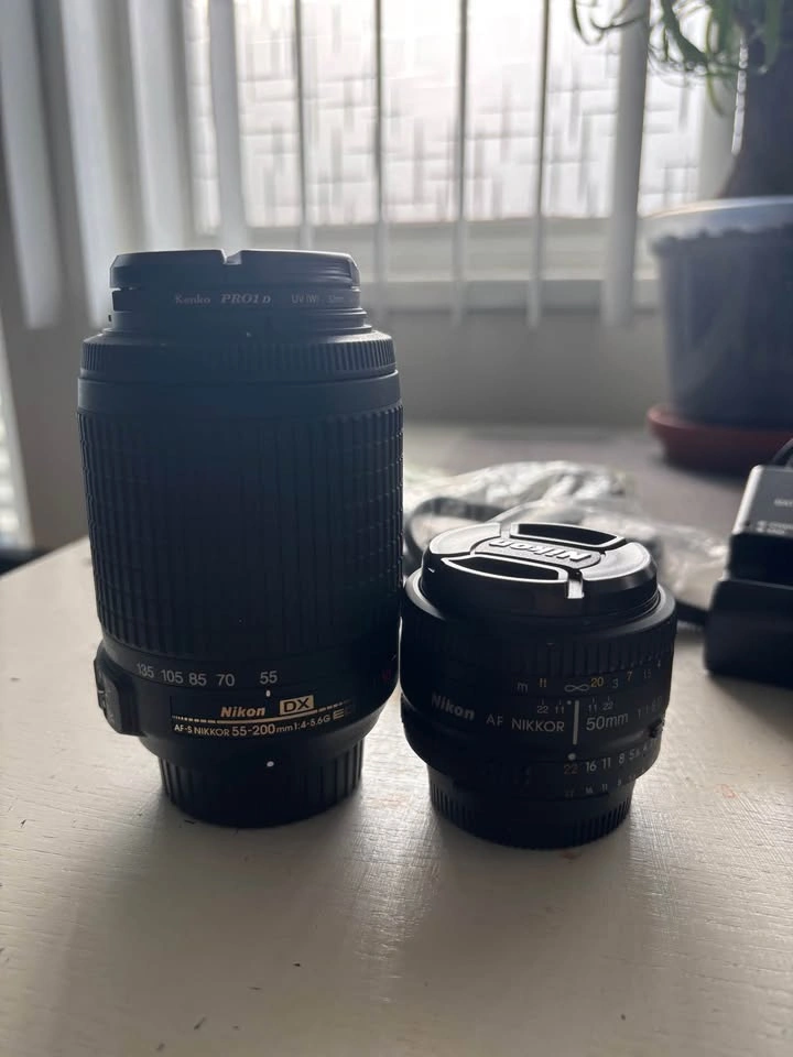 Nikon D7000 + 2 Additional Lenses - photo 3