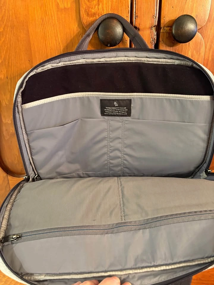 Bellroy Via Work Bag - light gray - photo 3