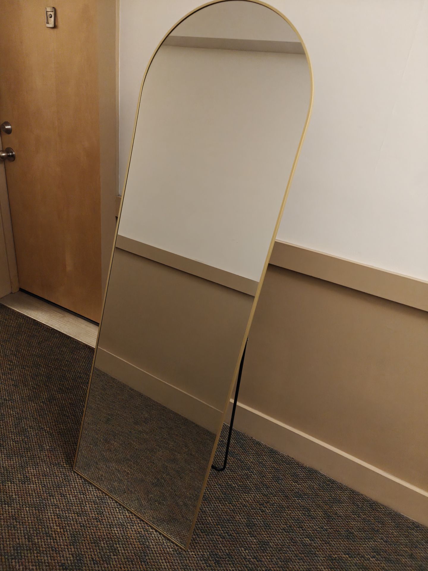 Arched Full Length Mirror - Gold Aluminum Frame (64" x 21") - photo 2