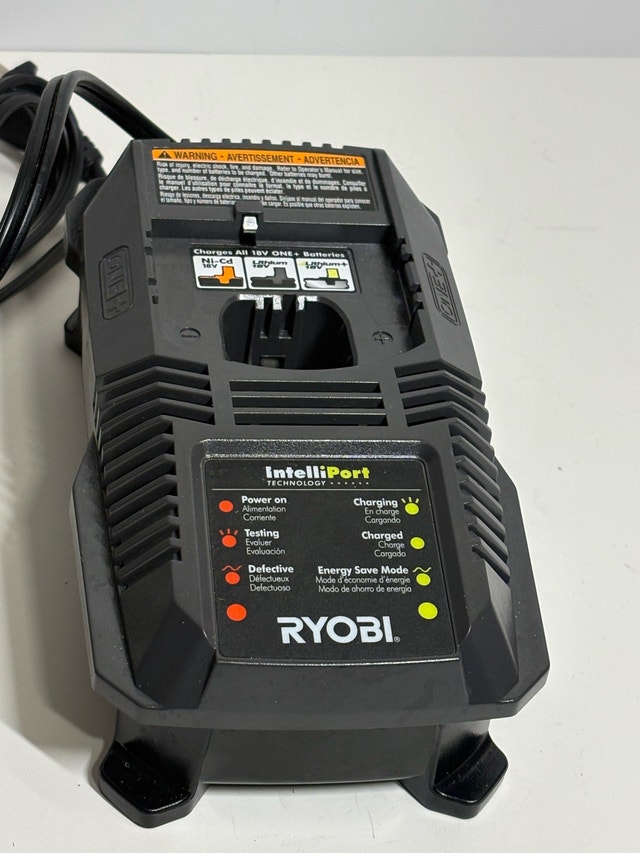 Ryobi 18V ONE+ Battery Charger P118 IntelliPort - photo 2