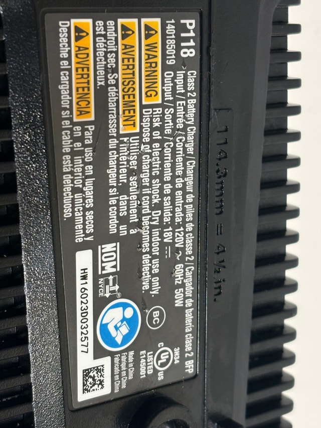 Ryobi 18V ONE+ Battery Charger P118 IntelliPort - photo 5