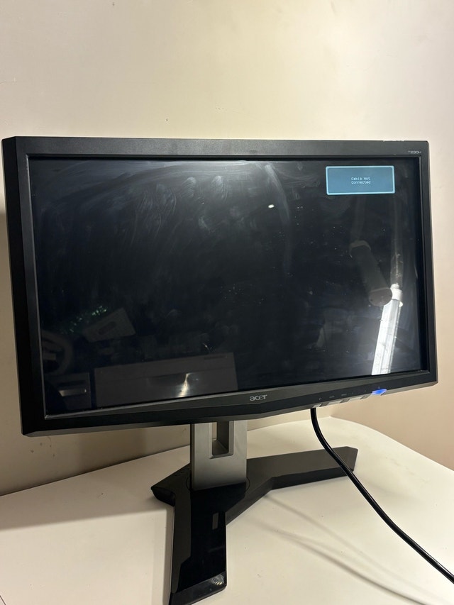 Acer 23 Monitor T230H HDMI DVI VGA Stand