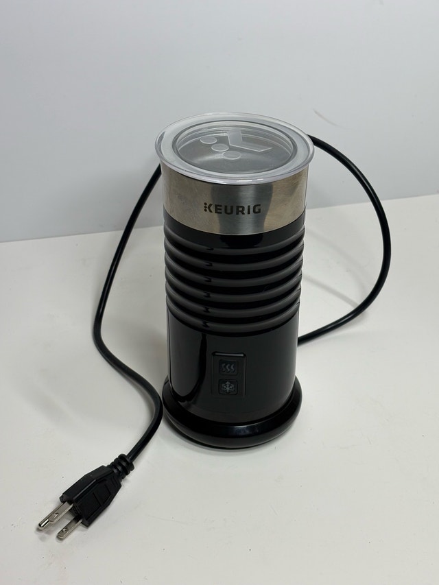 Keurig Milk Frother Hot & Cold Electric Frother - photo 2