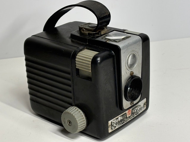 Kodak Brownie Hawkeye Flash Vintage Camera 1950s - photo 3