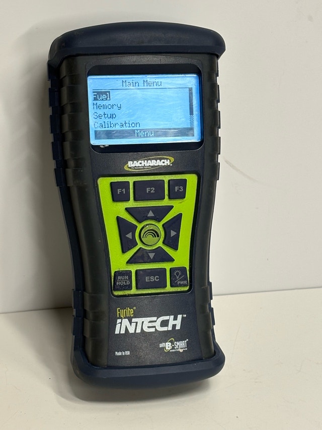Bacharach Fyrite INTECH HVAC Combustion Analyzer