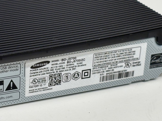 Samsung BD-J5700 Smart Blu-ray Player Wi-Fi HDMI - photo 3