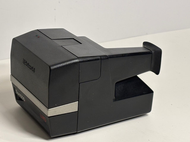 Polaroid Sun 600 LMS Instant Camera - photo 4