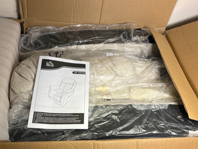 HOMCOM Recliner – Box 2 of 2 Only – Model 700-168V80CW - photo 3