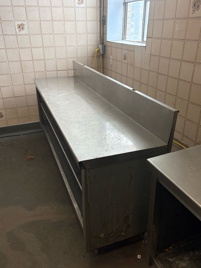 7ft Commercial Stainless Steel Prep Table w/ Backsplash & Shelf - photo 5
