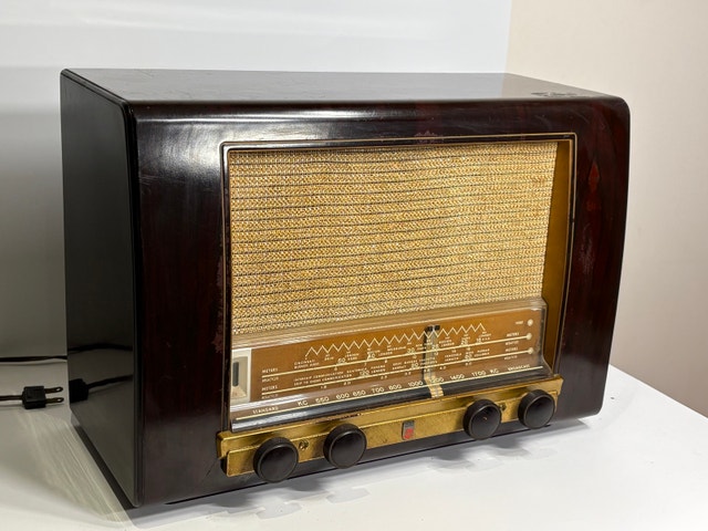 Vintage Philips P145 Tube Radio Working AM Shortwave - photo 5