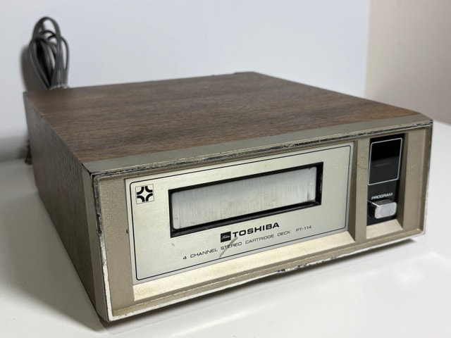 Vintage Toshiba PT-114 4 Channel 8-Track Player - photo 3