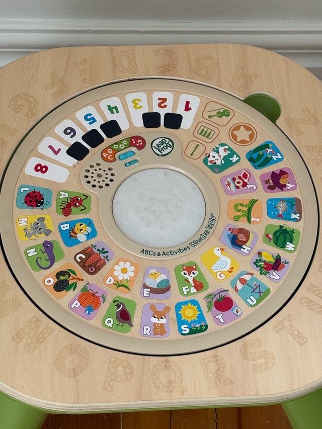 LeapFrog ABCs & Activities Wooden Learning Table - photo 4