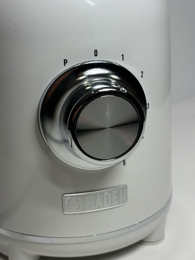 Haden Heritage 5-Speed Blender - Retro Ivory - photo 3