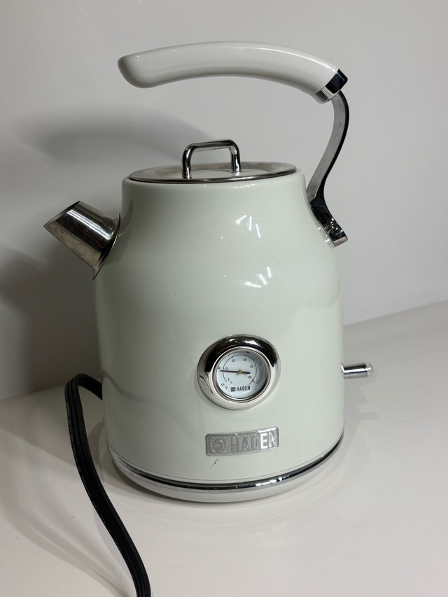 Haden Dorset 1.7L Electric Kettle - Ivory/Chrome - photo 5