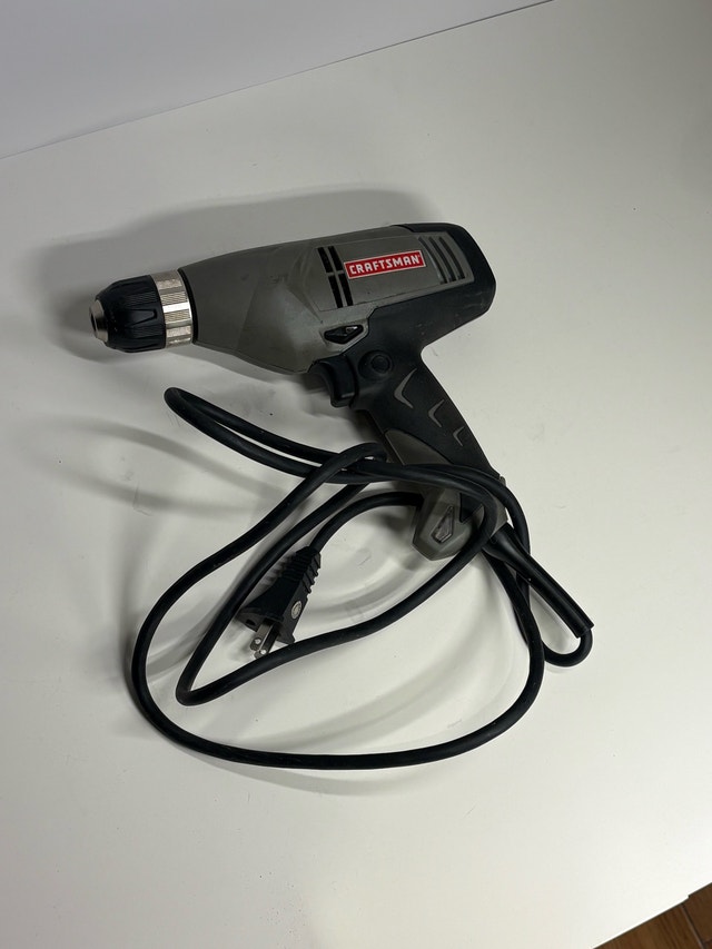 Craftsman 3/8” Corded Drill w/ Case - Model 315.271070 - photo 4