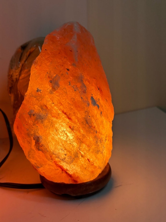 Himalayan Salt Lamps – $25 Each | 2 = $45 | 4 = $85 | 6 = $120 - photo 5