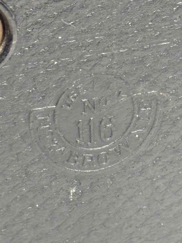Kodak Brownie No. 116 Box Camera – Canada Made (Art Deco) - photo 2