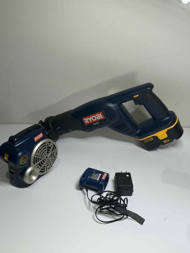 Ryobi Blower + Radio + Battery & Charger | Good Finds - photo 2