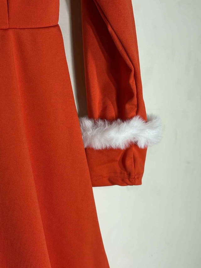 Red Holiday Dress Size Small w/ Faux Fur Trim | Good Finds - photo 4
