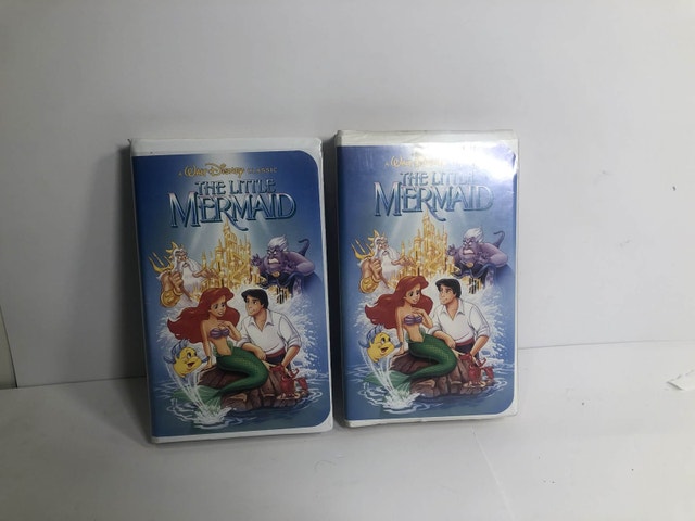 Disney VHS – The Little Mermaid – Classic Clamshell Case - photo 4