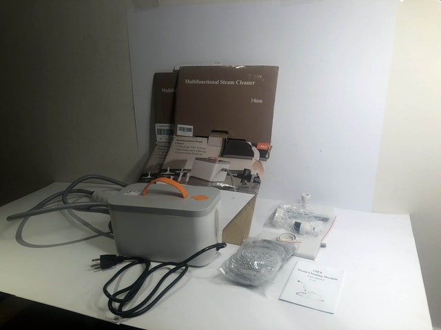 Hiee Steam Cleaner – Like New, Full Kit - photo 4