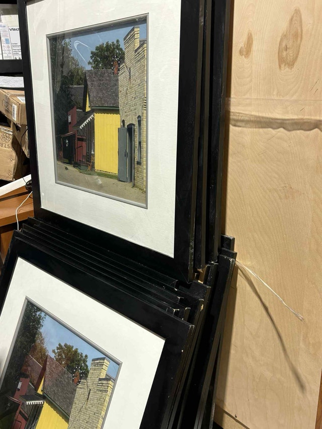 Hotel Liquidation Framed Artwork - Bulk Deals! - photo 4