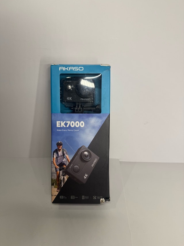 AKASO 4K Camera + 128GB Card – New, Waterproof - photo 2