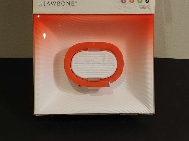 Good Finds | Jawbone UP24 Fitness Tracker - photo 4