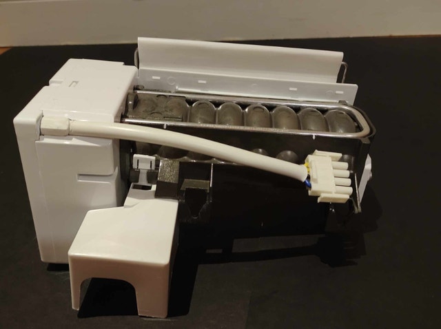 Good Finds | Frigidaire Icemaker Replacement Model 5303918344 - photo 3