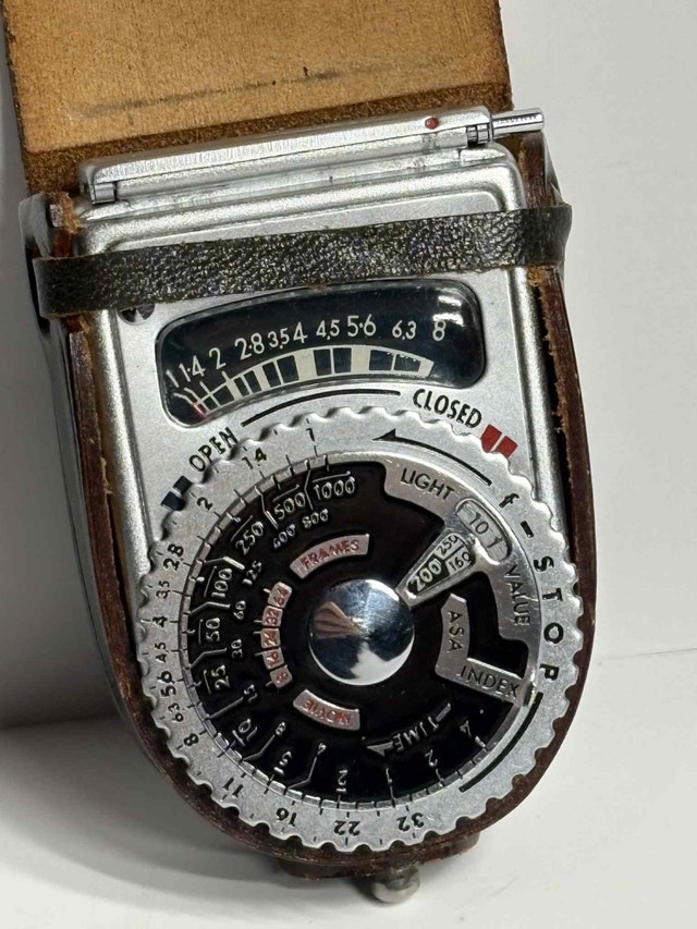 Vintage Sekonic L-6 Light Meter | No Batteries Needed