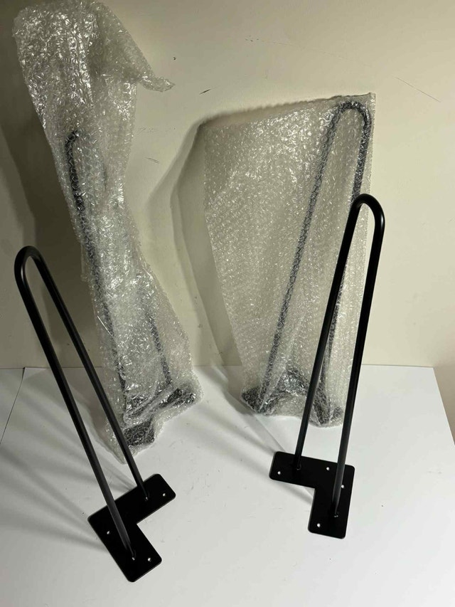 19" Black Metal Hairpin Table Legs (Set of 4) | Good Finds