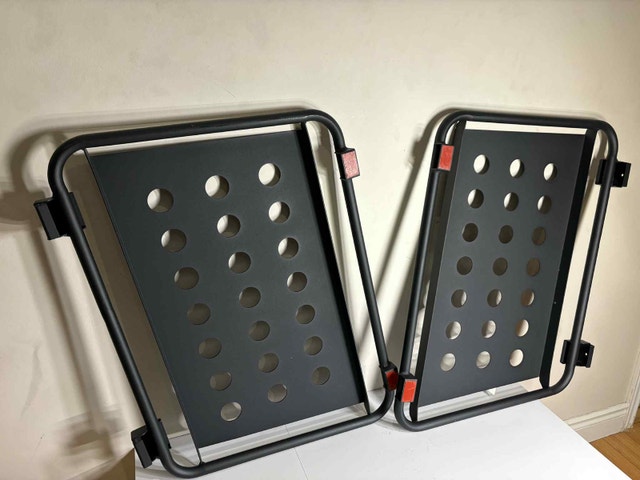 Good Finds | Aluminum Rear Window Plates (2pcs)
