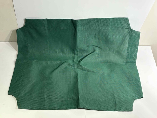 Amazon Basics Small Pet Bed Cover - Green Mesh