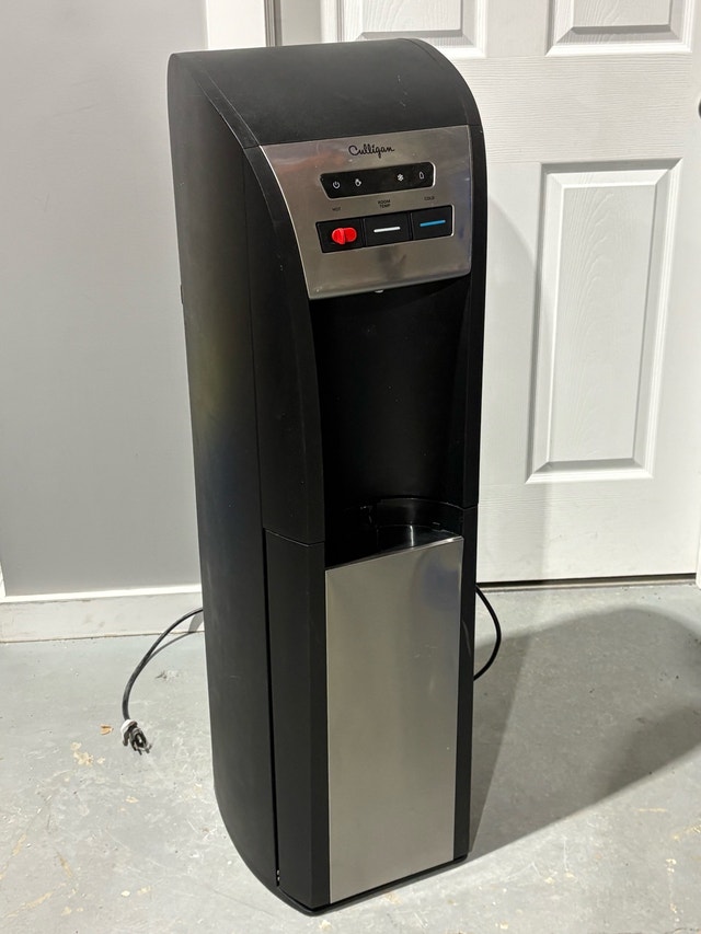 Culligan Bottom-Load Water Dispenser – Hot & Cold