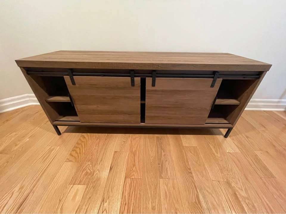 TV Stand / Entertainment Console - photo 3