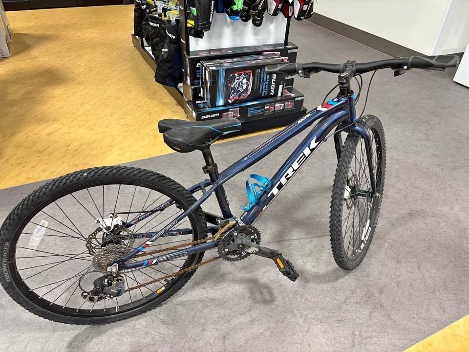 Male kid/teenager bike