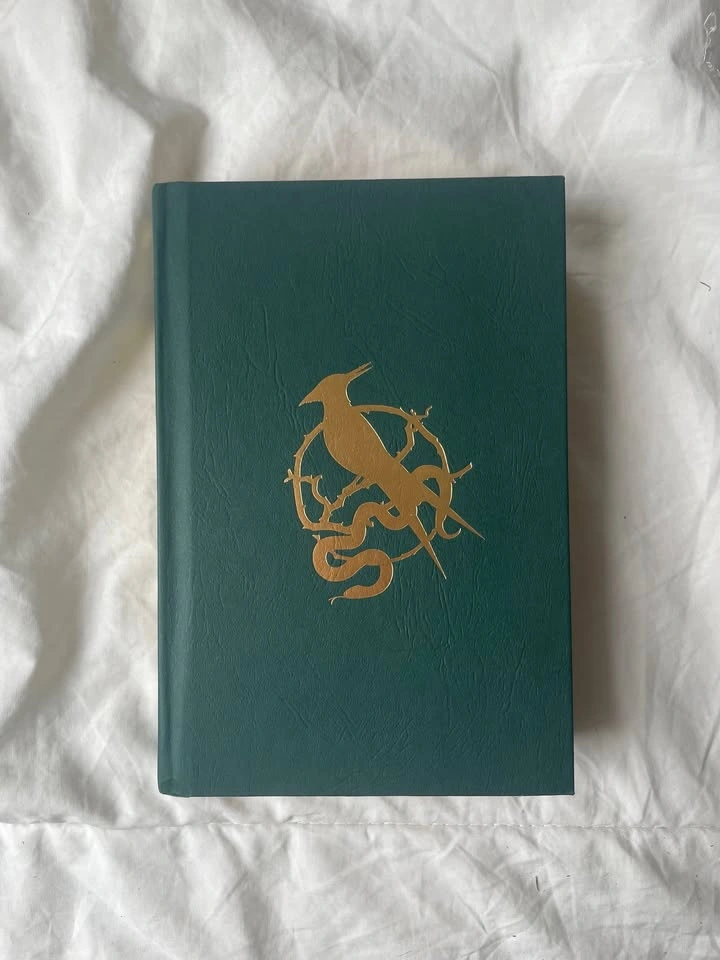 The Ballad of Songbirds and Snakes by Suzanne Collins - photo 4