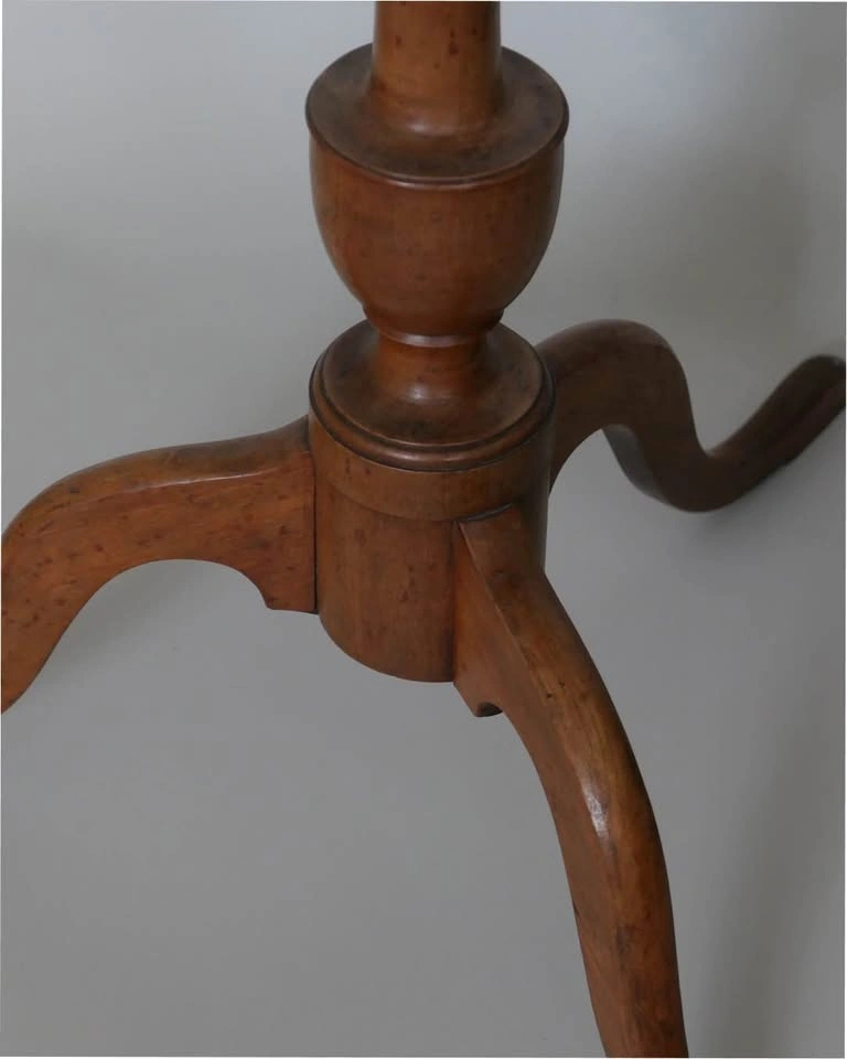 Antique Wooden Queen Anne Candle Stand - photo 2