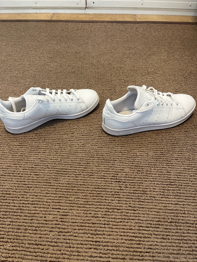 Adidas Stan Smith Shoes size 9 - photo 4