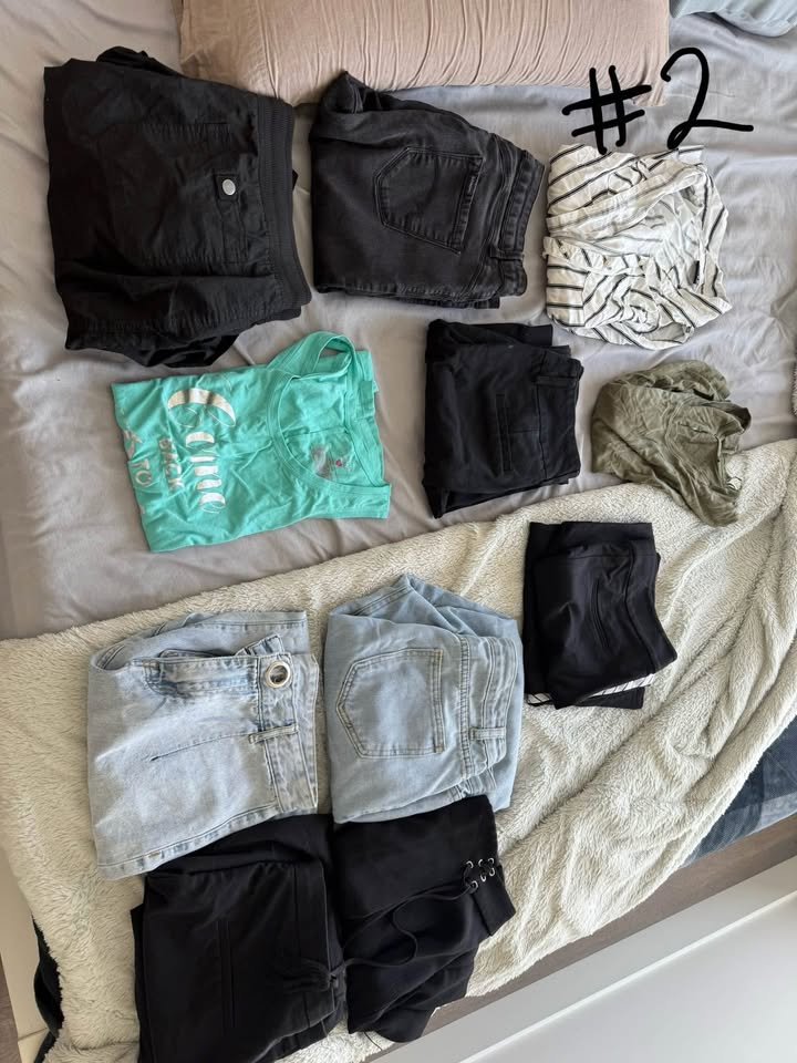 Winter and Work Clothes bundles - photo 2
