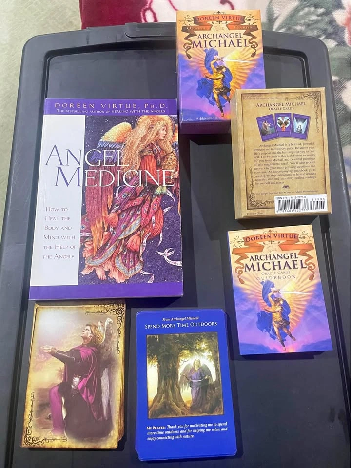 Archangel Michael Oracle Cards and Angel Medicine Book