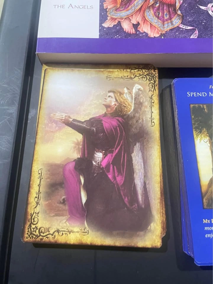 Archangel Michael Oracle Cards and Angel Medicine Book - photo 4