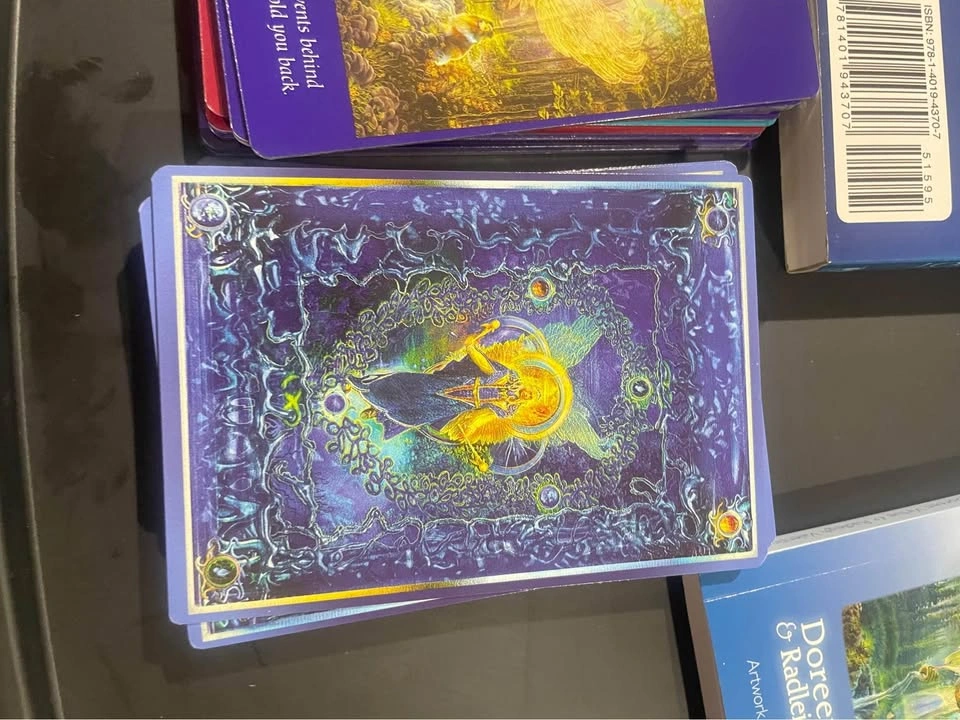 Angel Tarot Cards by Doreen Virtue - photo 3