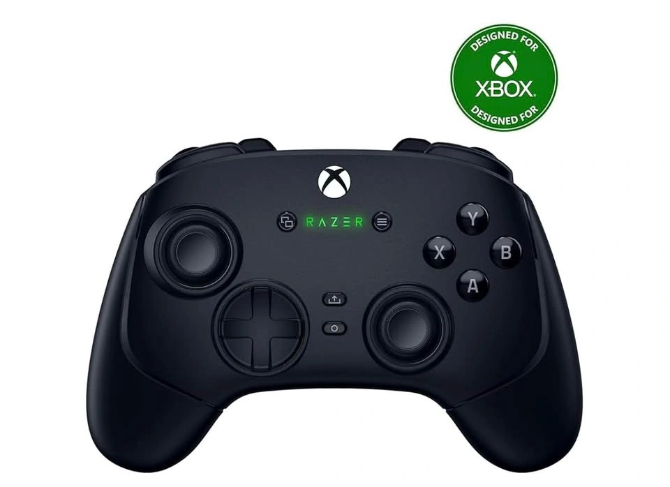 Razer Wolverine V3 Pro Wireless Controller - Like New (Xbox/PC)
