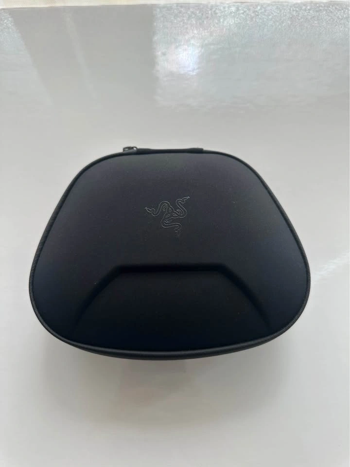 Razer Wolverine V3 Pro Wireless Controller - Like New (Xbox/PC) - photo 3