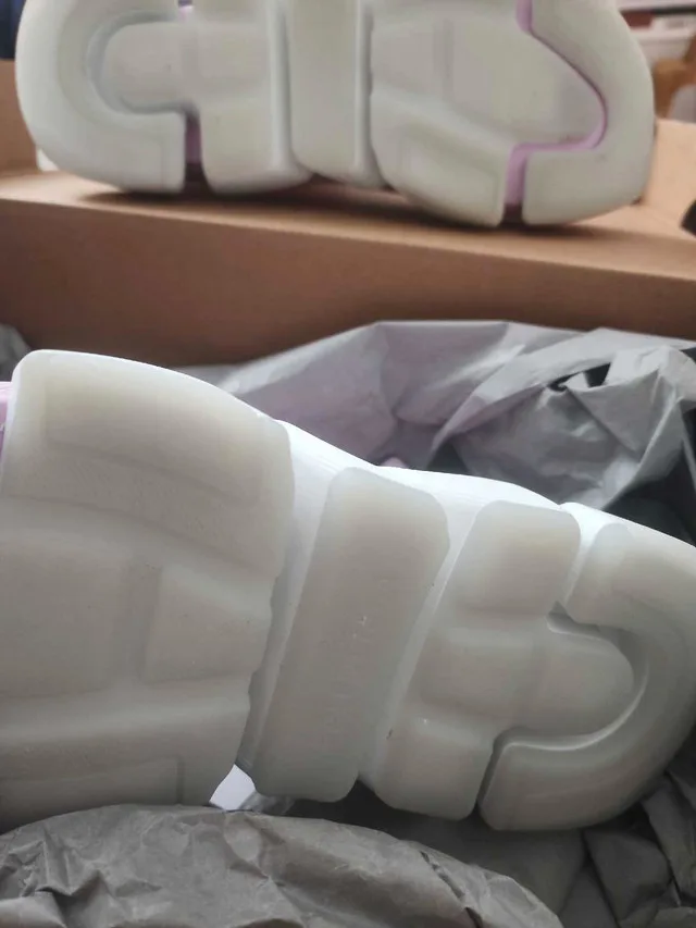 Pink Knitted Balenciaga Speed 2.0 - Size 7 Women's image indicator(3)